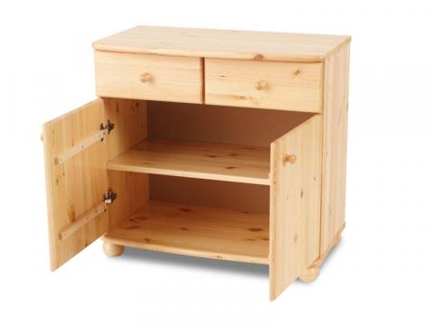 Claudia 2 kis fiók, 2 ajtós komód Claudia 2 kis fiók, 2 ajtós komód, Kategória:Fenyő komódok és éjjeliszekrények, Szélesség:80cm Hosszúság:45cm Magasság:77cm